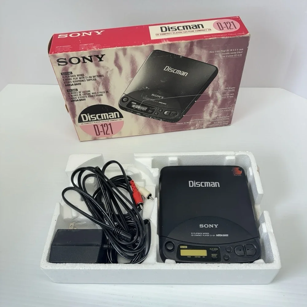 Sony Discman D-121 Portable Personal CD Player Not Working Parts Only W/ BOX